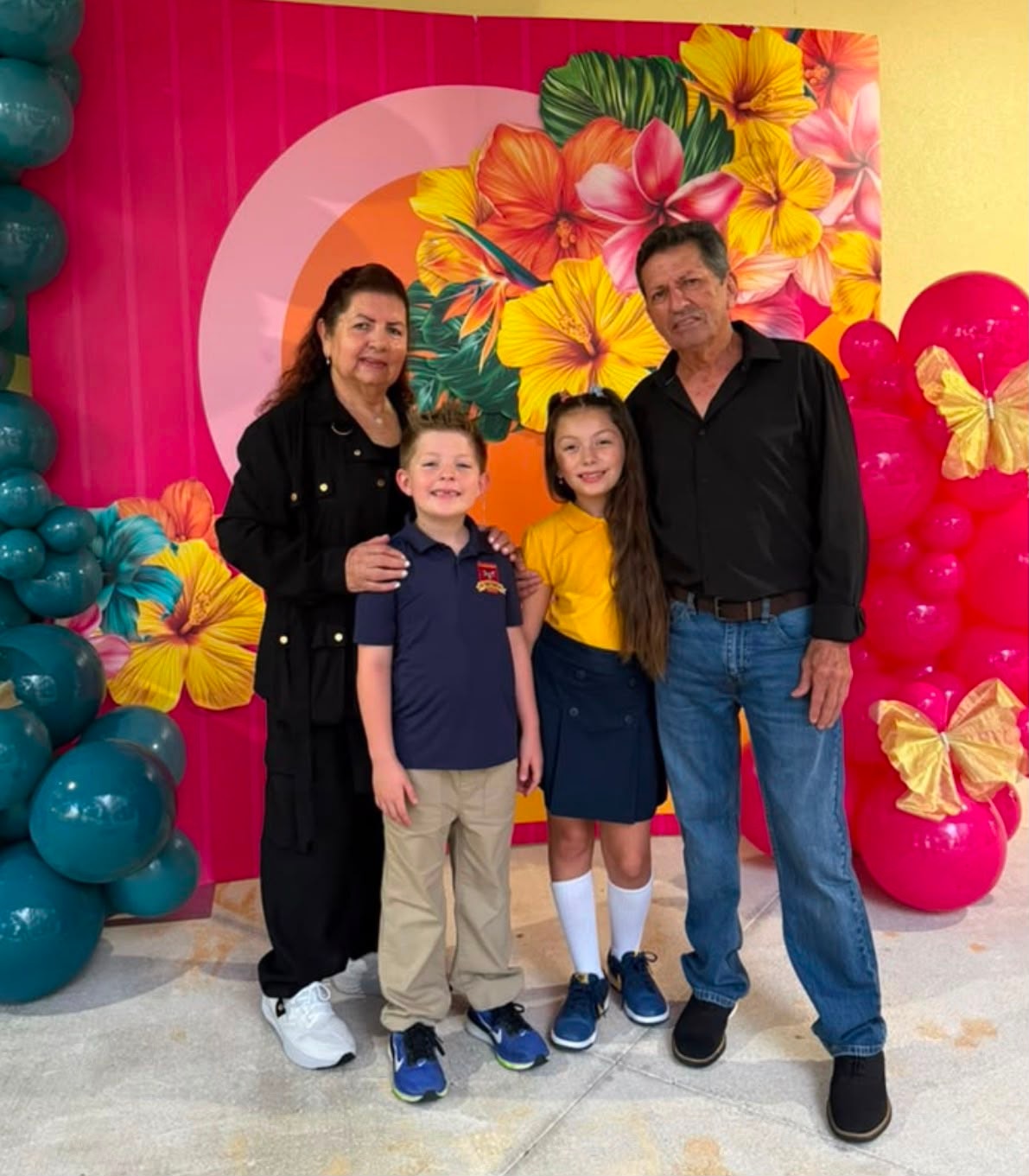Pastelitos con Abuelitos